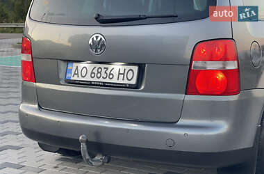 Минивэн Volkswagen Touran 2005 в 