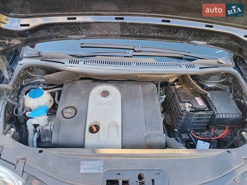 Минивэн Volkswagen Touran 2004 в Черновцах фото 8 Минивэн Volkswagen Touran 2004 в Черновцах