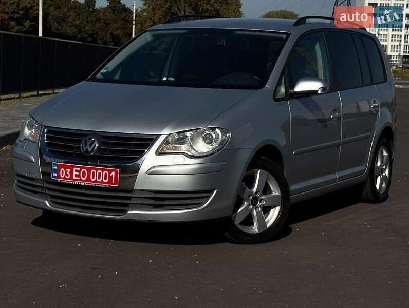 Volkswagen Touran 2009