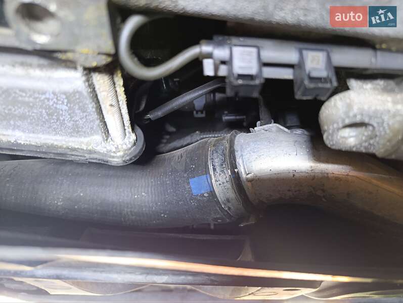 Минивэн Volkswagen Touran 2012 в Киеве фото 42 Минивэн Volkswagen Touran 2012 в Киеве