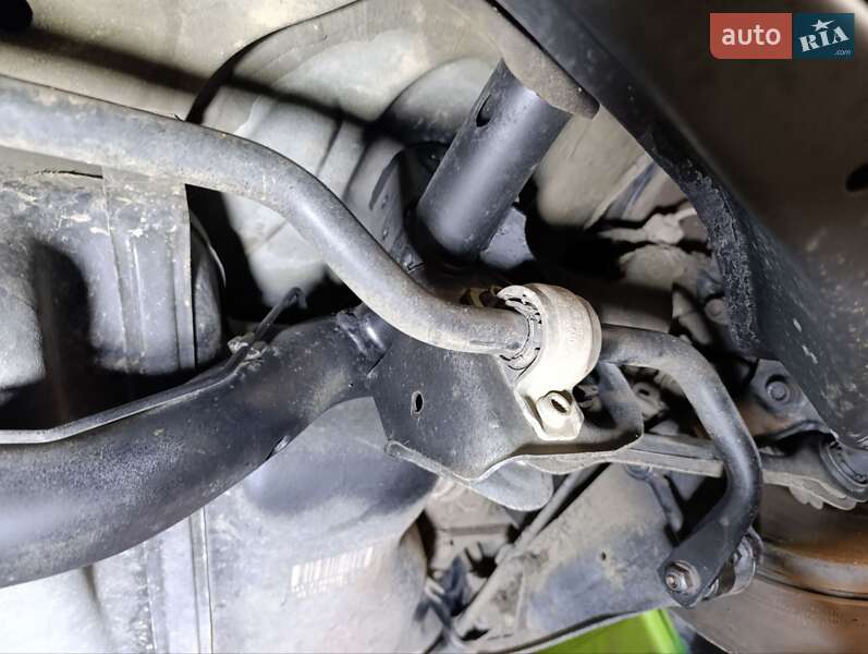 Минивэн Volkswagen Touran 2012 в Киеве фото 65 Минивэн Volkswagen Touran 2012 в Киеве