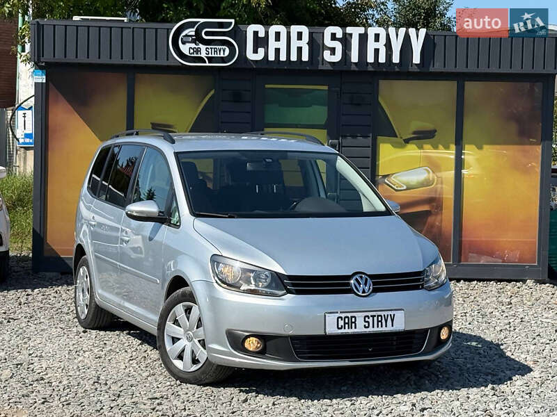 Volkswagen Touran 2011