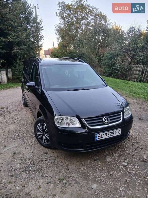Volkswagen Touran 2003