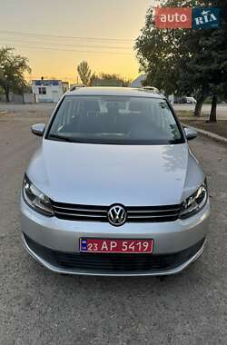 Минивэн Volkswagen Touran 2011 в Вознесенске