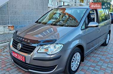 Минивэн Volkswagen Touran 2008 в Белой Церкви