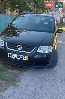 Минивэн Volkswagen Touran 2006 в Светловодске