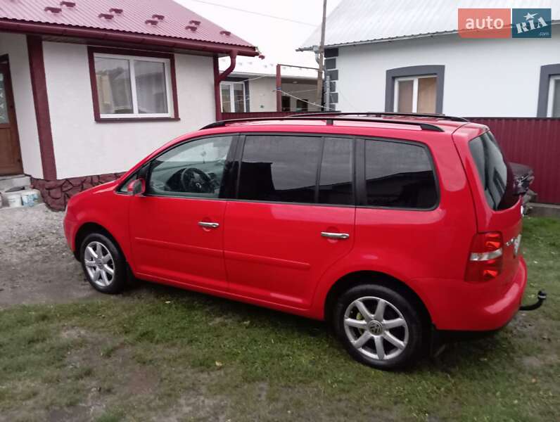 Мінівен Volkswagen Touran 2006 в Бучачі