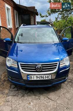 Мінівен Volkswagen Touran 2007 в Кременчуці