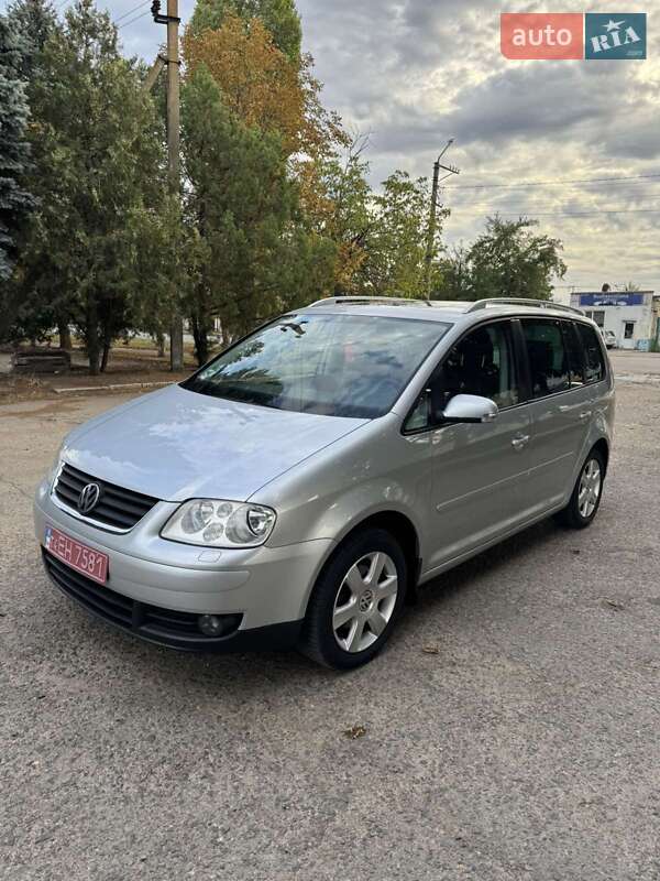 Volkswagen Touran 2005