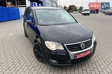 Минивэн Volkswagen Touran 2008 в Ковеле