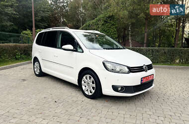Минивэн Volkswagen Touran 2011 в Луцке