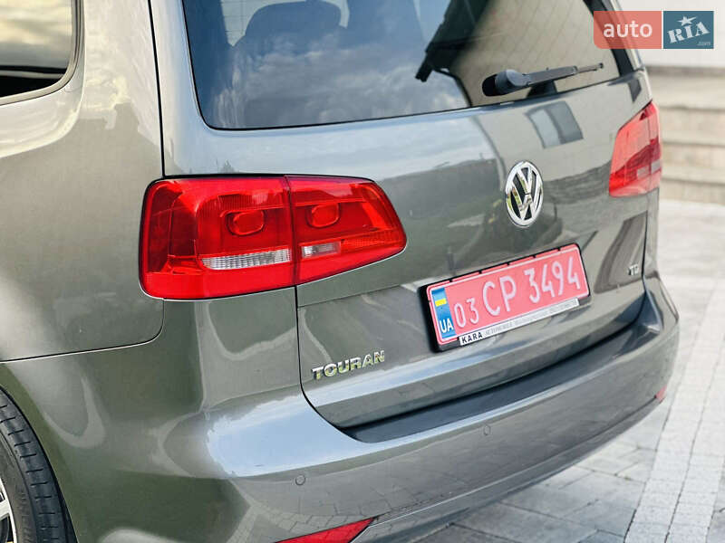 Мінівен Volkswagen Touran 2012 в Луцьку фото 24 Мінівен Volkswagen Touran 2012 в Луцьку