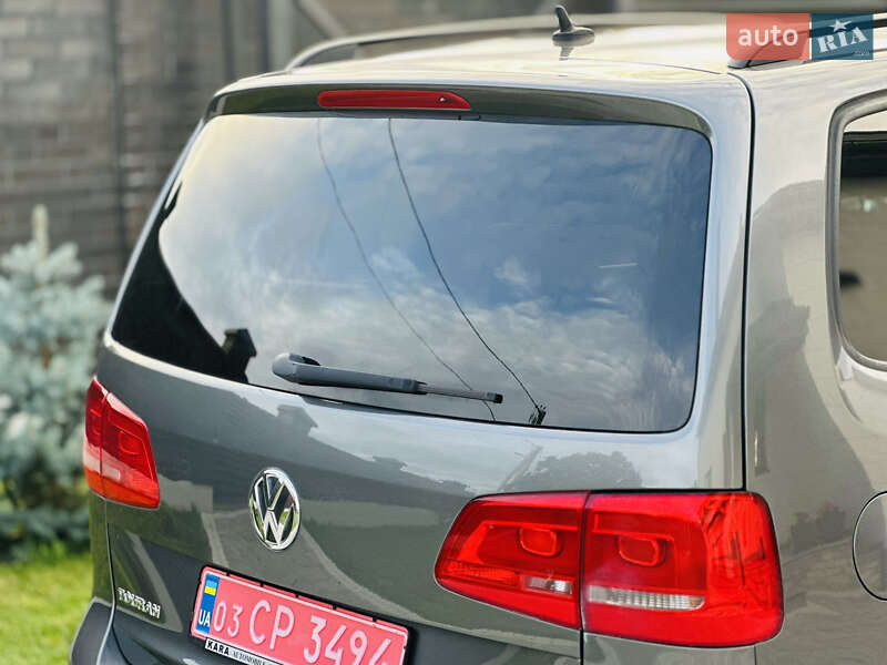 Мінівен Volkswagen Touran 2012 в Луцьку фото 23 Мінівен Volkswagen Touran 2012 в Луцьку