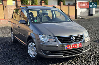 Минивэн Volkswagen Touran 2007 в Ковеле