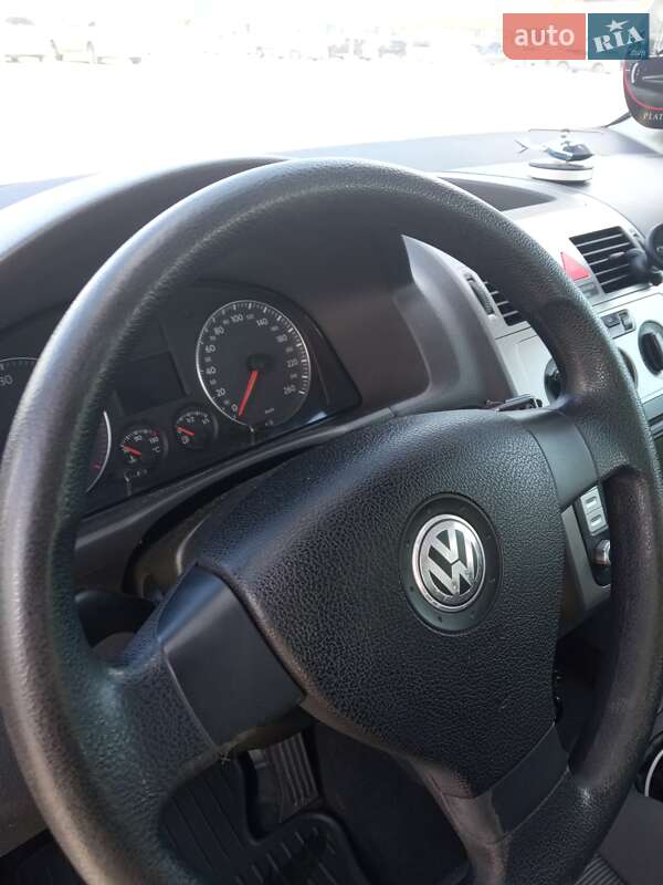 Мінівен Volkswagen Touran 2008 в Львові