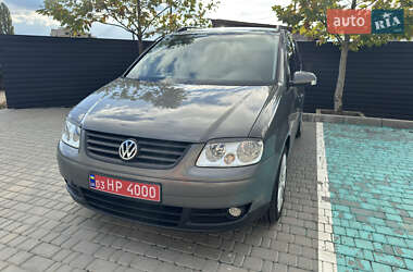 Мінівен Volkswagen Touran 2005 в Южному