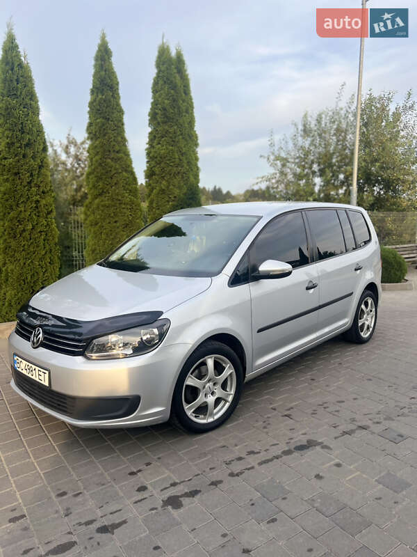 Минивэн Volkswagen Touran 2011 в Самборе