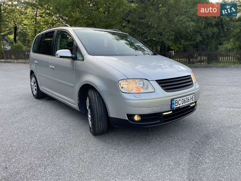 Минивэн Volkswagen Touran 2004 в Трускавце фото 5 Минивэн Volkswagen Touran 2004 в Трускавце