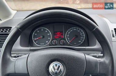 Минивэн Volkswagen Touran 2007 в 