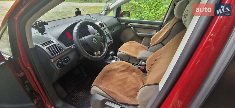 Минивэн Volkswagen Touran 2008 в Бердичеве