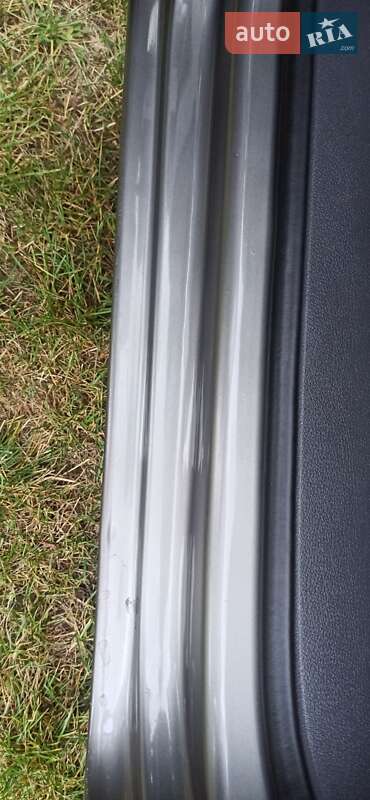 Минивэн Volkswagen Touran 2008 в Прилуках