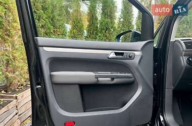Минивэн Volkswagen Touran 2009 в 