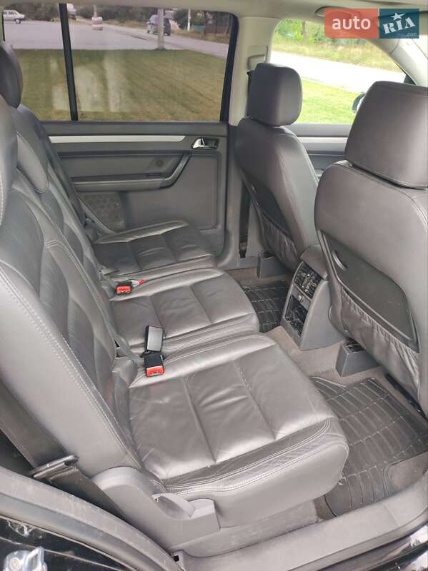 Мінівен Volkswagen Touran 2004 в Кам'янець-Подільському