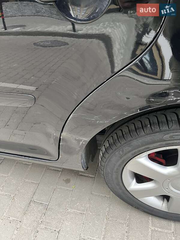 Минивэн Volkswagen Touran 2006 в Белогородке