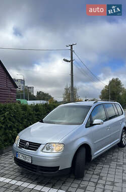 Минивэн Volkswagen Touran 2004 в Львове