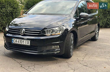 Микровэн Volkswagen Touran 2018 в 