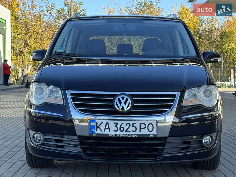 Минивэн Volkswagen Touran 2008 в Киеве фото 3 Минивэн Volkswagen Touran 2008 в Киеве