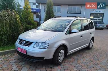 Минивэн Volkswagen Touran 2006 в Сарнах
