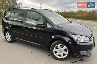 Минивэн Volkswagen Touran 2011 в Калуше