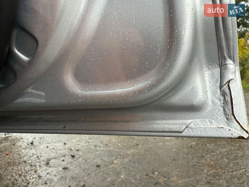 Минивэн Volkswagen Touran 2007 в Дубно