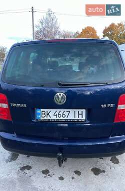 Мінівен Volkswagen Touran 2004 в Рівному