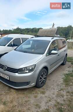 Минивэн Volkswagen Touran 2012 в Луцке