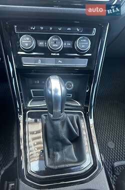 Микровэн Volkswagen Touran 2016 в 