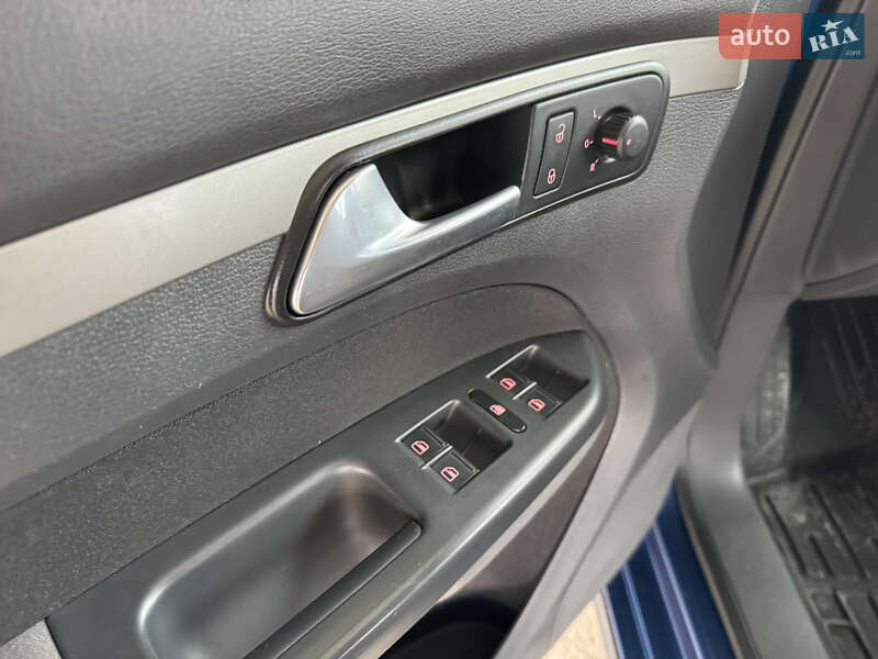 Мінівен Volkswagen Touran 2007 в Вінниці фото 20 Мінівен Volkswagen Touran 2007 в Вінниці