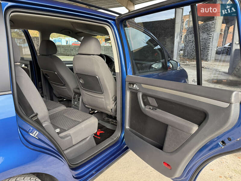 Мінівен Volkswagen Touran 2007 в Вінниці фото 35 Мінівен Volkswagen Touran 2007 в Вінниці