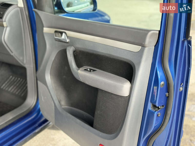 Мінівен Volkswagen Touran 2007 в Вінниці фото 39 Мінівен Volkswagen Touran 2007 в Вінниці