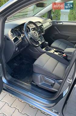 Микровэн Volkswagen Touran 2018 в 