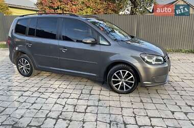 Мінівен Volkswagen Touran 2011 в Стрию