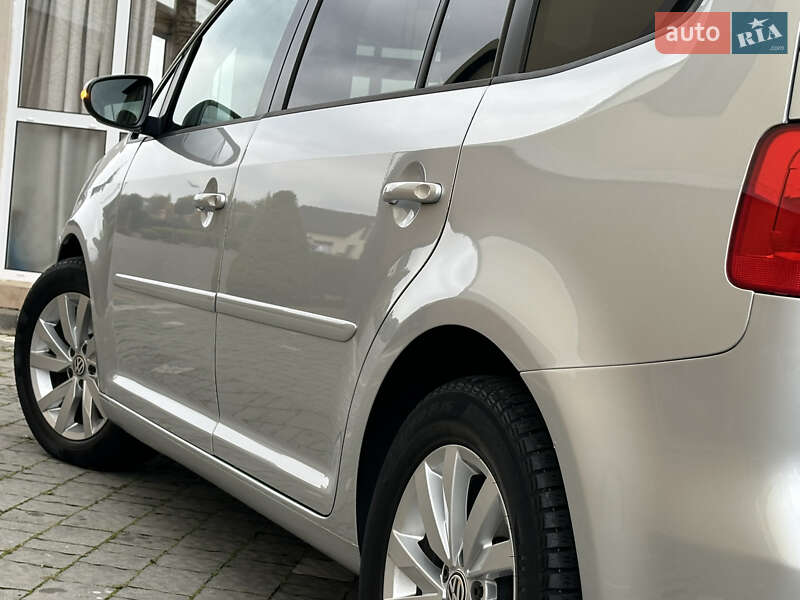 Минивэн Volkswagen Touran 2013 в Дрогобыче