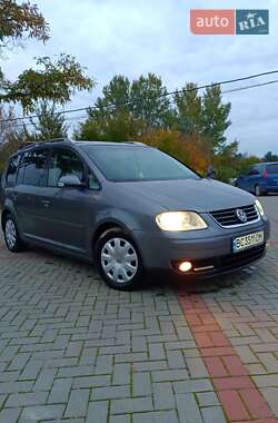 Минивэн Volkswagen Touran 2005 в Золочеве