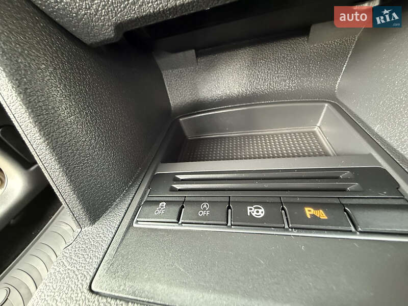 Минивэн Volkswagen Touran 2011 в Коломые