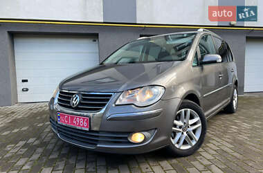 Минивэн Volkswagen Touran 2008 в Коломые