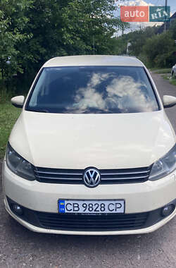 Минивэн Volkswagen Touran 2013 в Чернигове