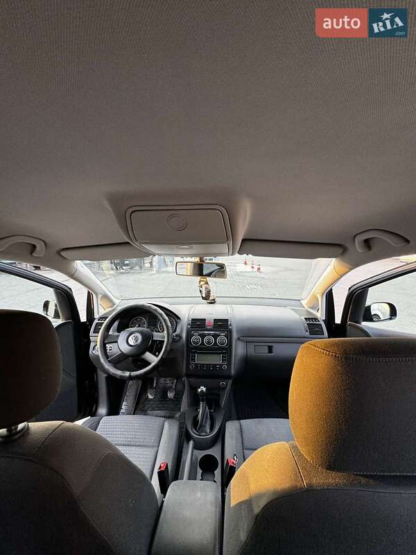Минивэн Volkswagen Touran 2004 в Белой Церкви