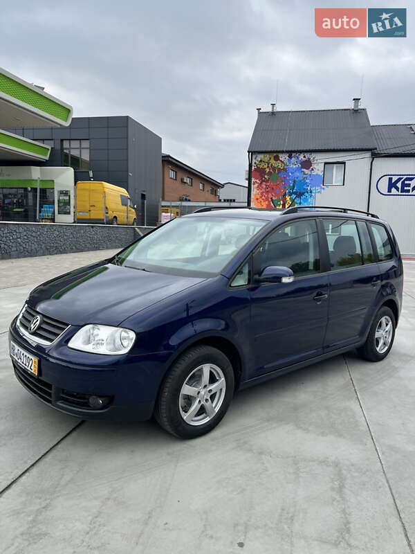 Минивэн Volkswagen Touran 2006 в Белой Церкви фото Минивэн Volkswagen Touran 2006 в Белой Церкви