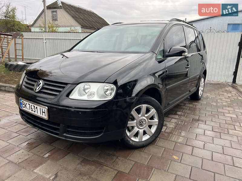 Volkswagen Touran 2004 Volkswagen Touran 2004